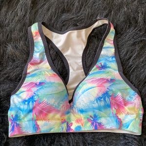 Tropical print push-up sports bra